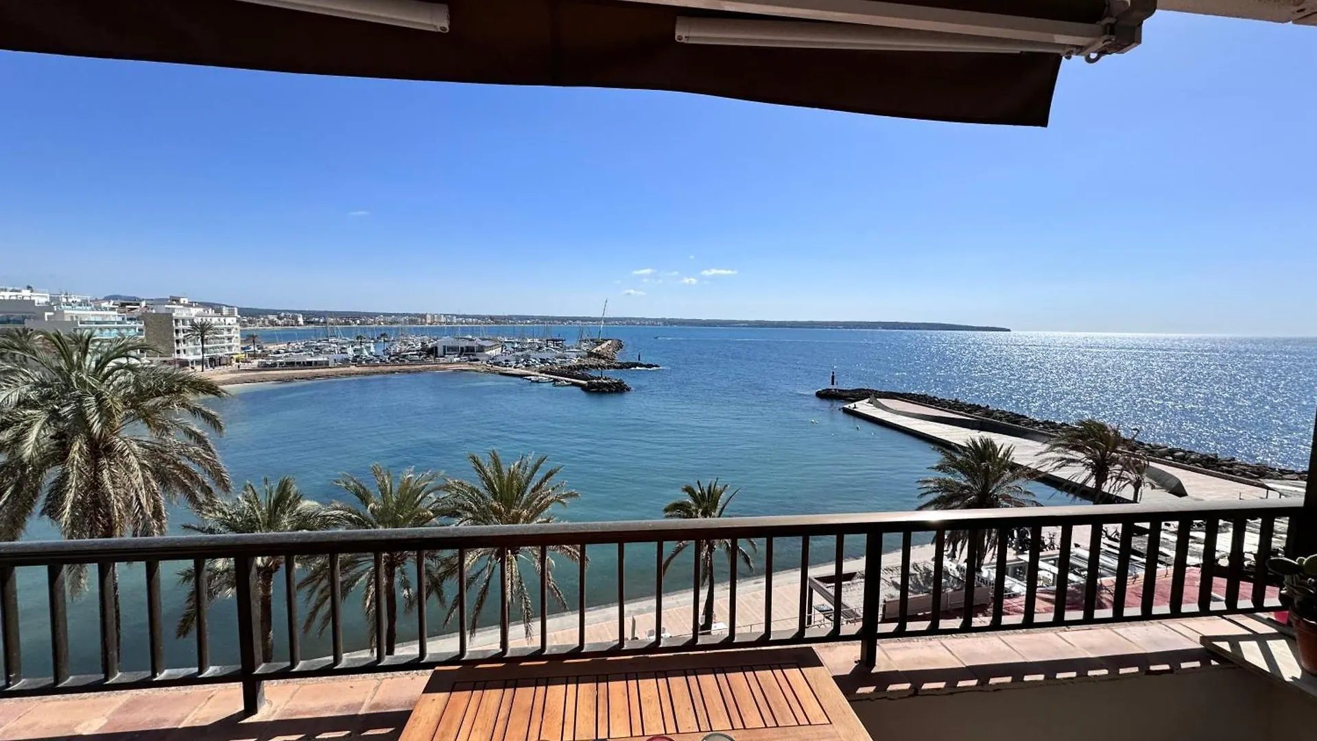 Beach Apartment With Stunning View Can Pastilla